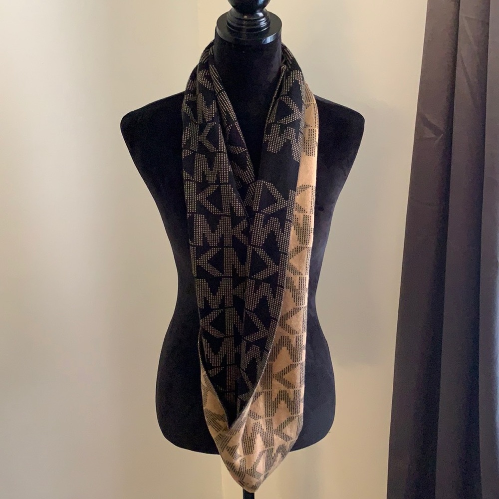 Michael Kors Scarf
